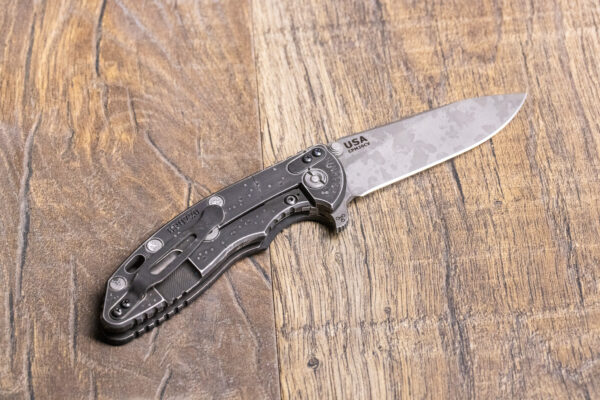 Hinderer BFPU #720 XM-18 3.5 No Choil Slicer Black lockside - Image 7