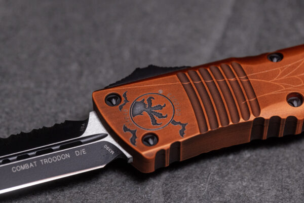 Marfione Custom Combat Troodon D/E Halloween F Off - Image 6